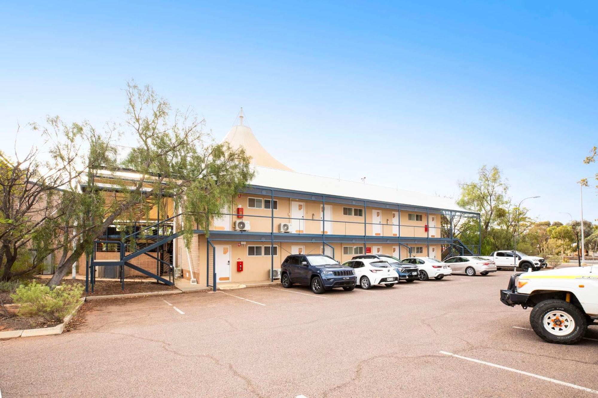 Nightcap At Roxby Downs Motel Exterior foto