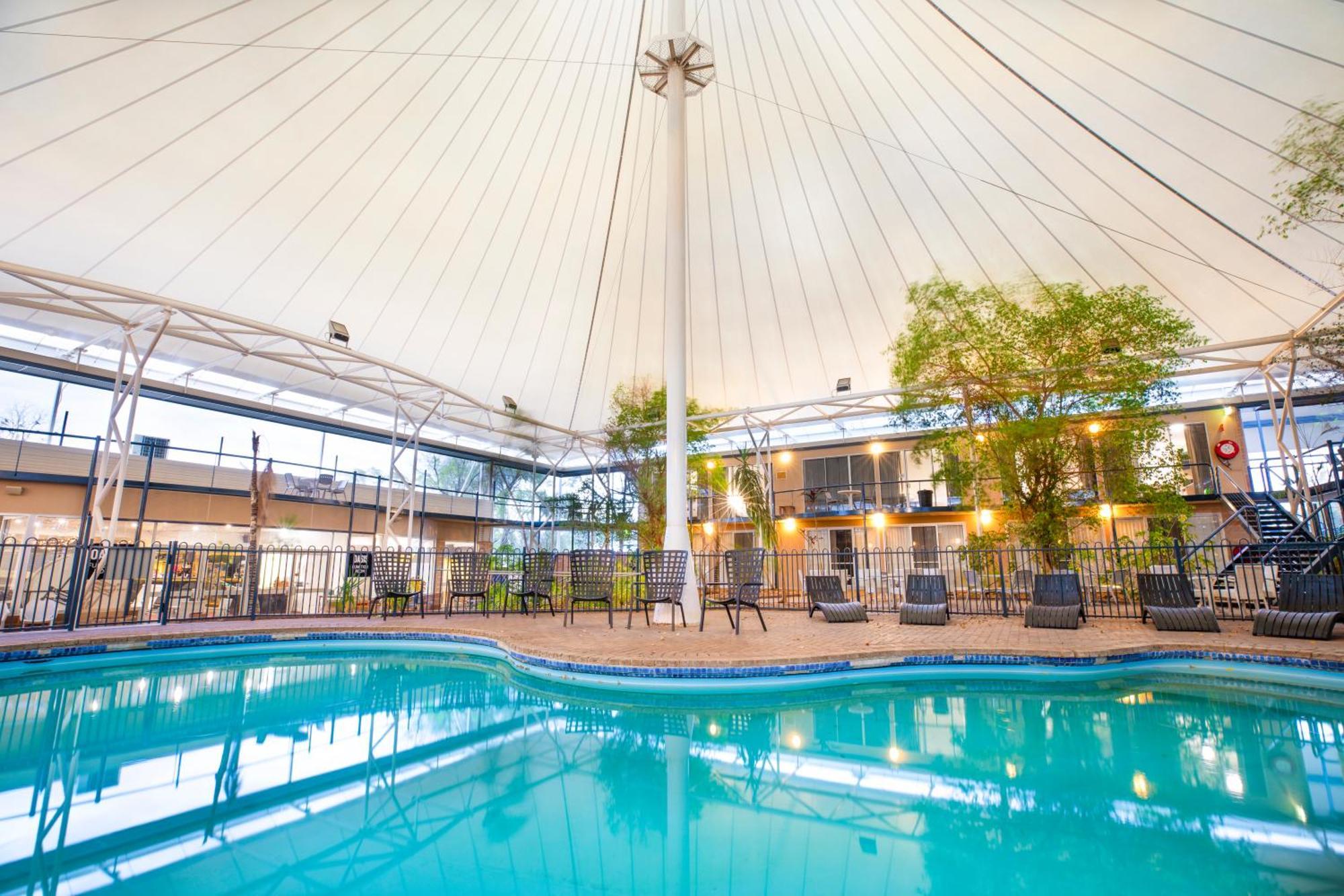 Nightcap At Roxby Downs Motel Exterior foto